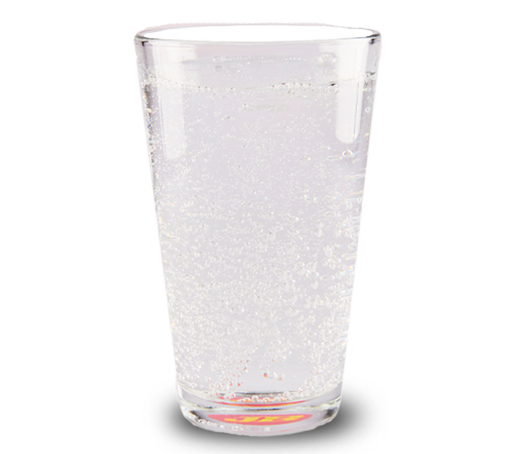 Ein Glas Sprite mit Kohlensäure